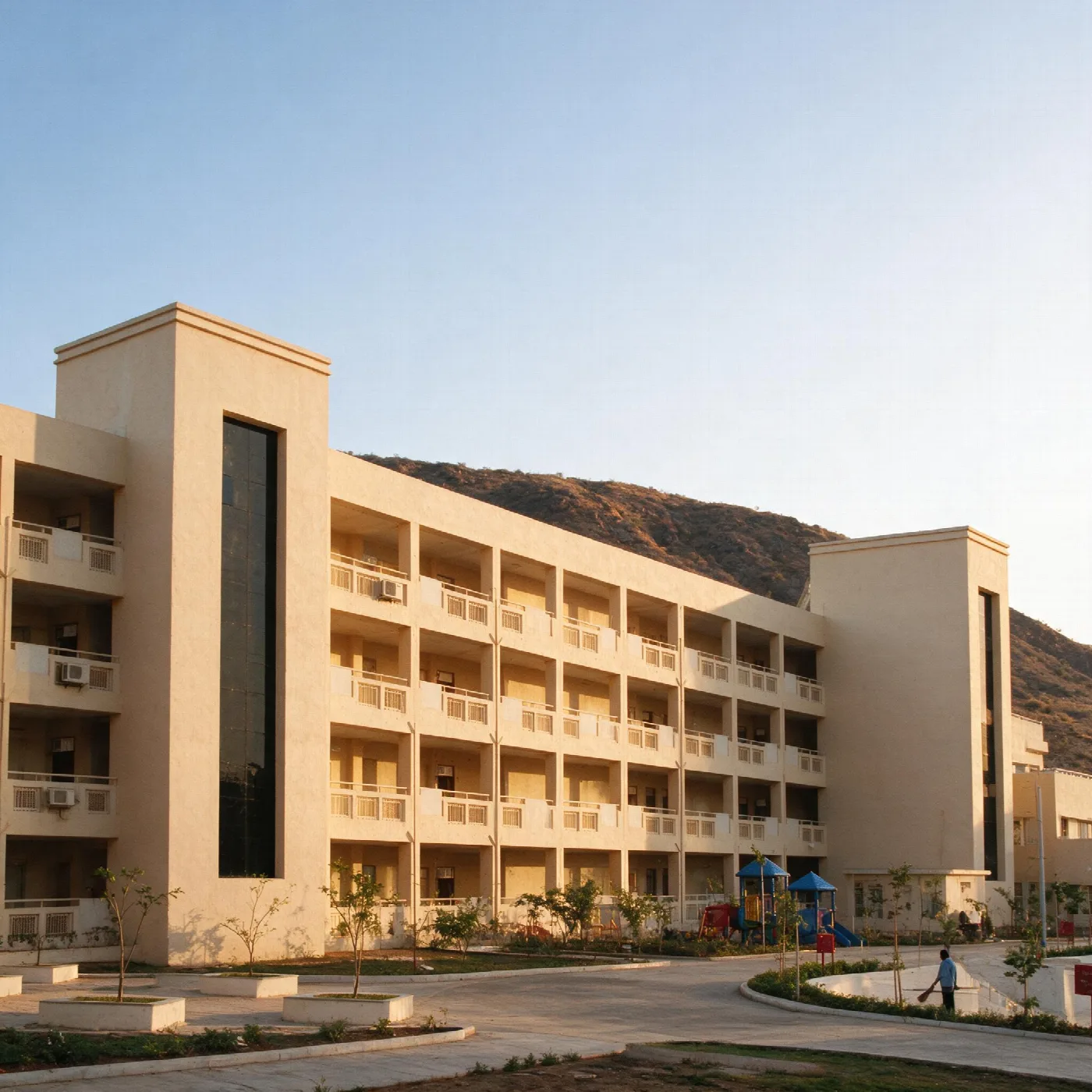 Schools & Colleges near Park Titan